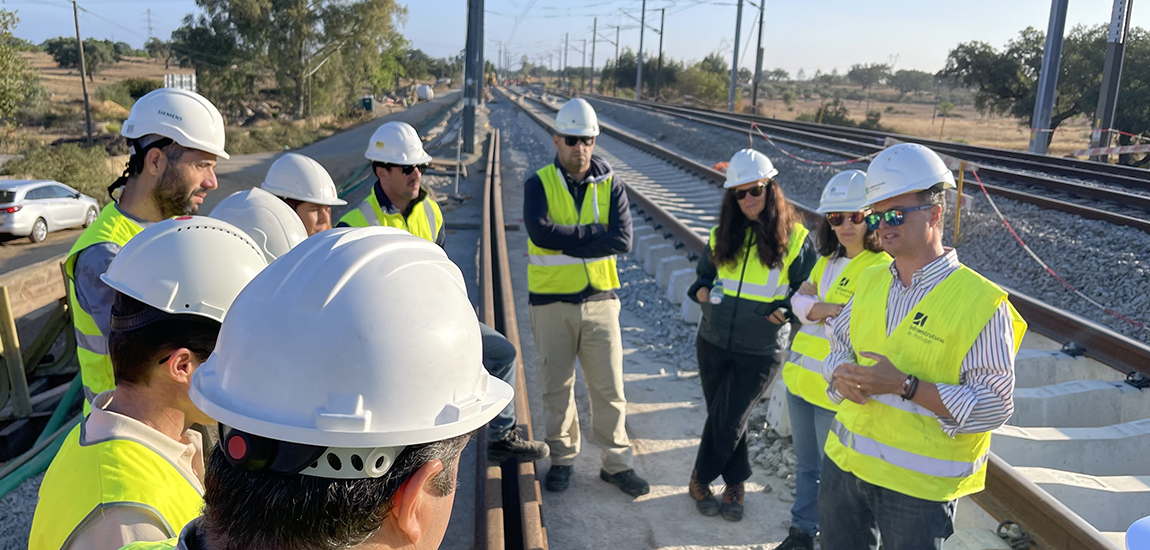 Estudantes em Engenharia Ferroviária do ISEL