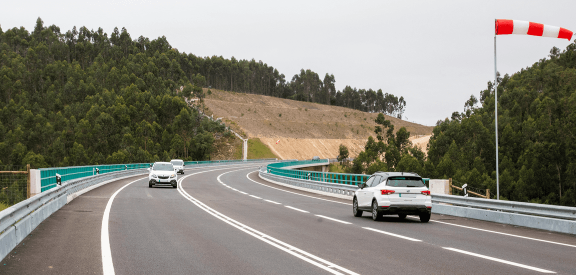 Circulação rodoviária na EN14: fotografia 6