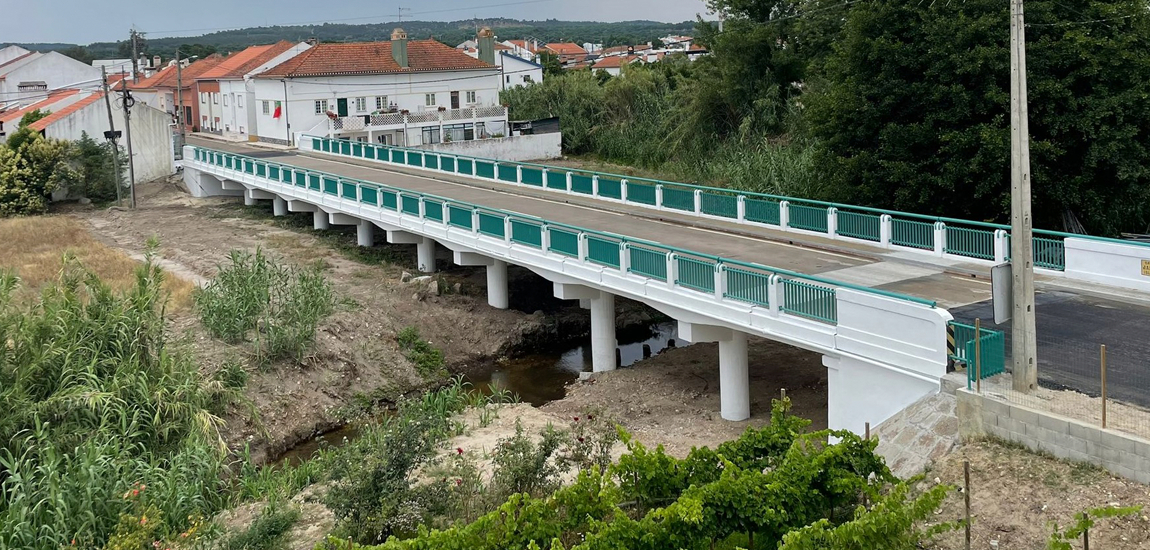 Conclusão da reabilitação da Ponte sobre o Rio Torto: fotografia 1