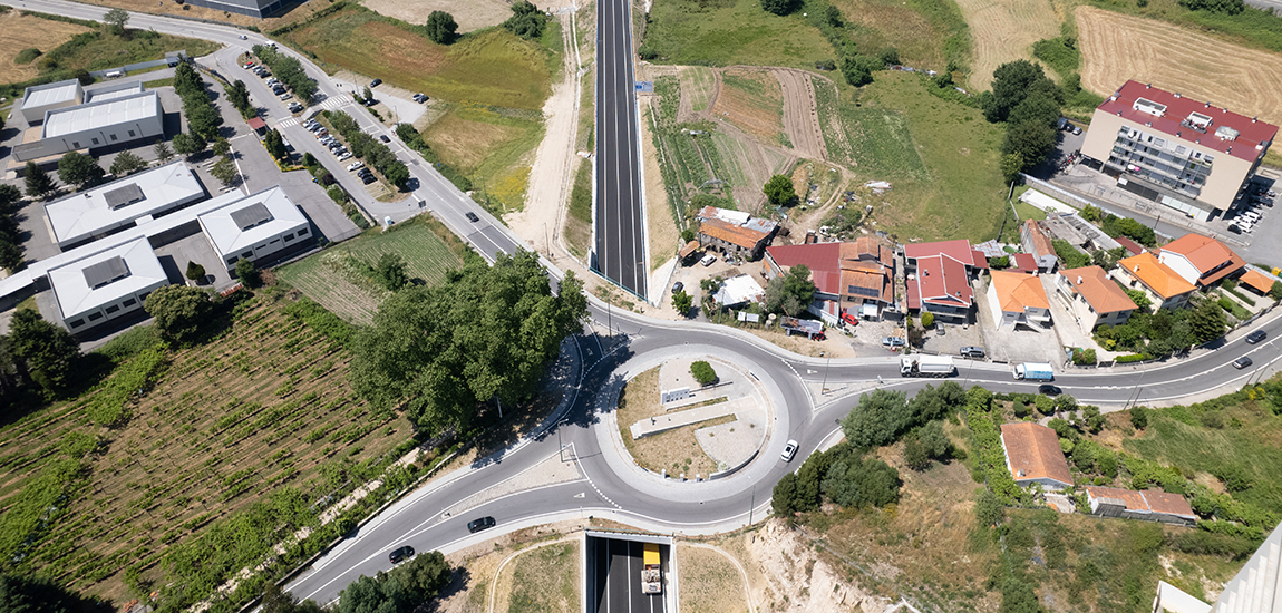 Imagem do novo troço IC35, entre Penafiel e Rans