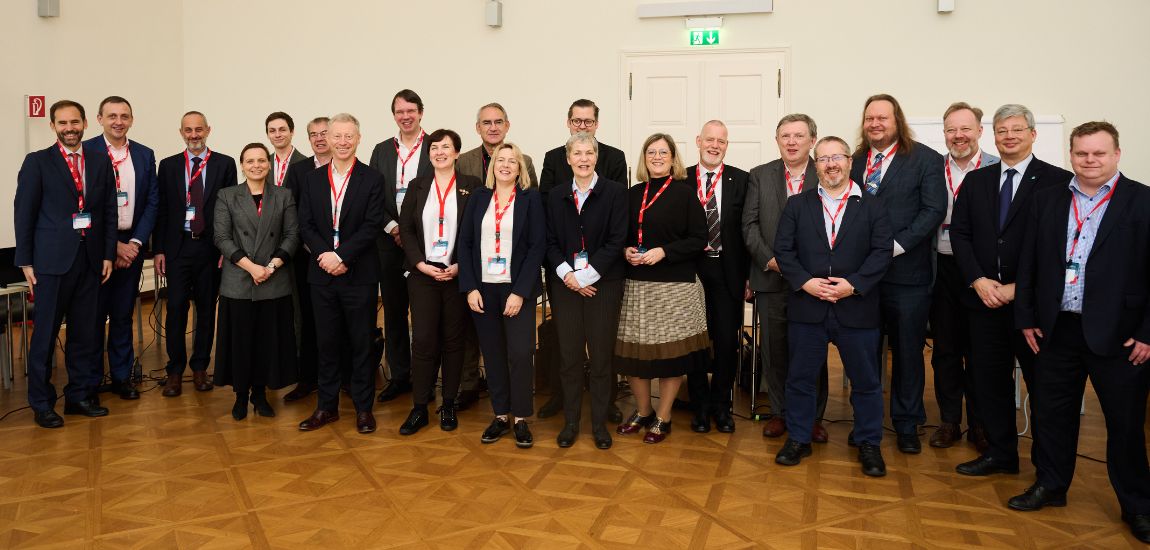 IP participa nas reuniões estatutárias da Associação EIM: fotografia 1