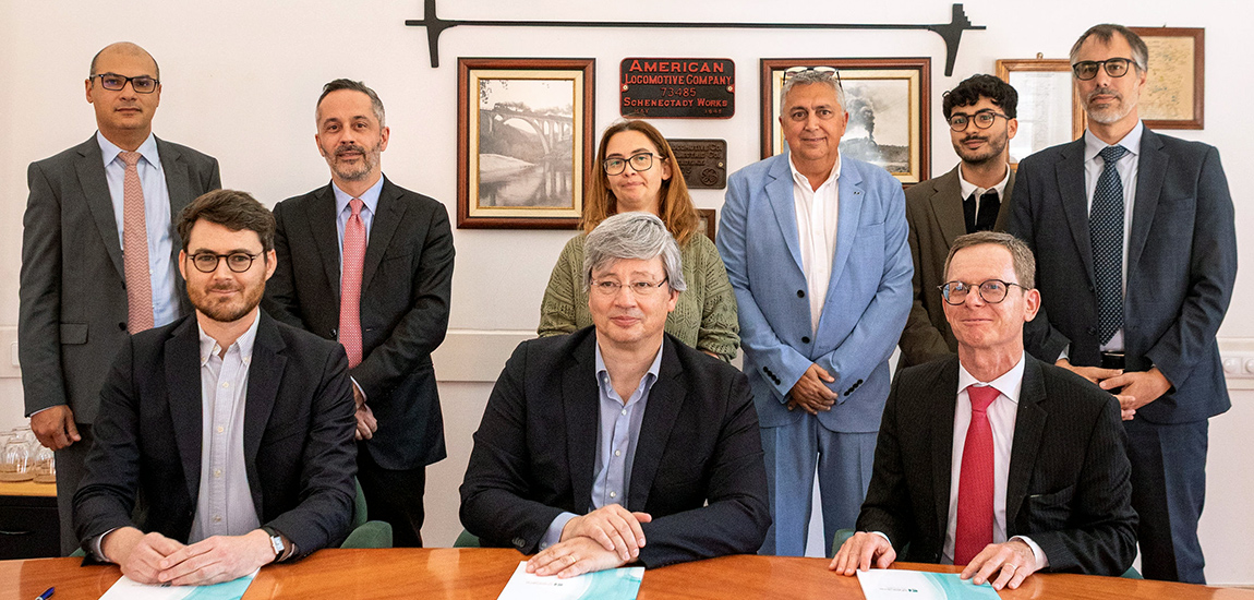 Imagem de grupo - celebração de Carta de Intenções com a Compagnie des Signaux – CSEE e com a SYSTRA