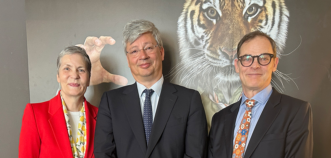 Foto da equipa da EIM